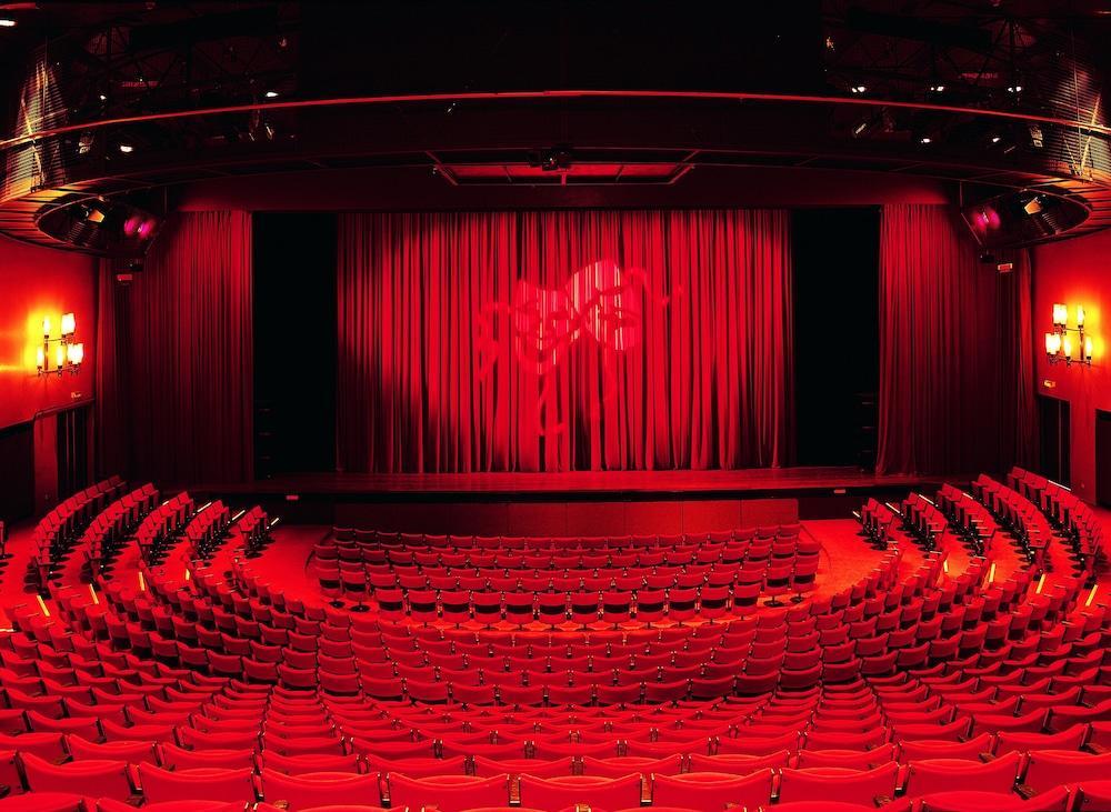 Van Der Valk Theaterhotel De Oranjerie Roermond Exterior photo